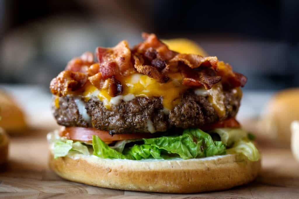 Bacon cheeseburger Brew-Bacher’s Grill